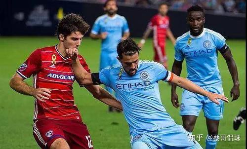 包含梅斯客场战平，稳固联赛中游位置的词条