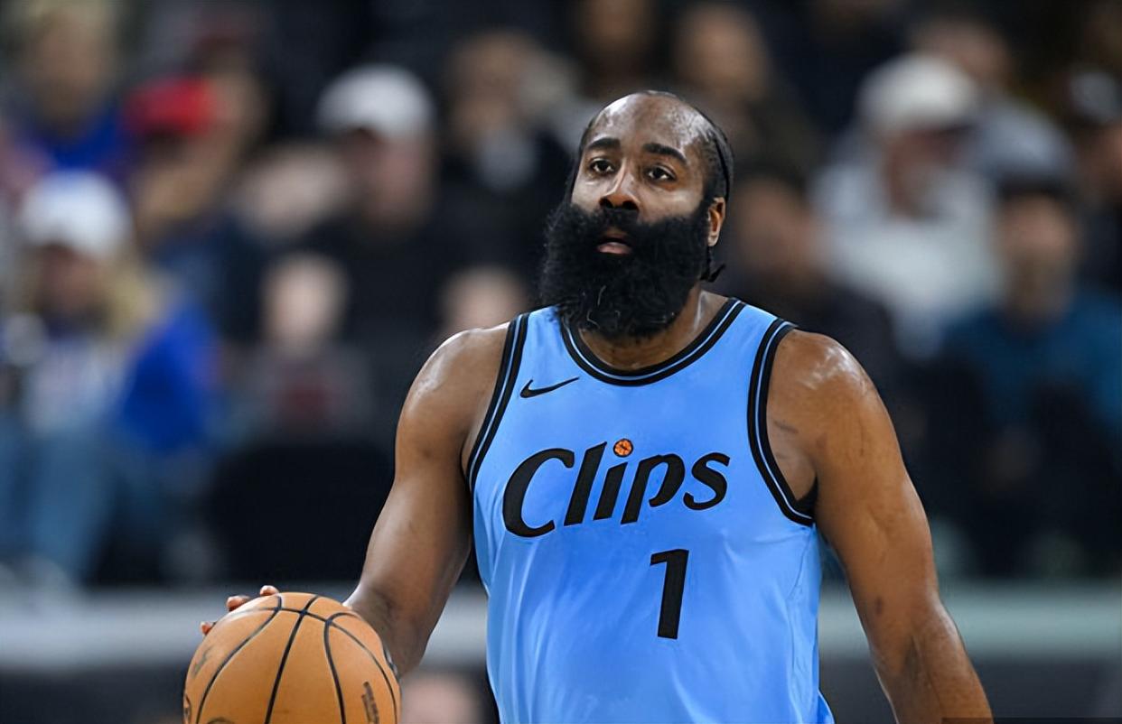 半岛体育网页版登录入口-快船队锋线实力暴露短板，需加强训练