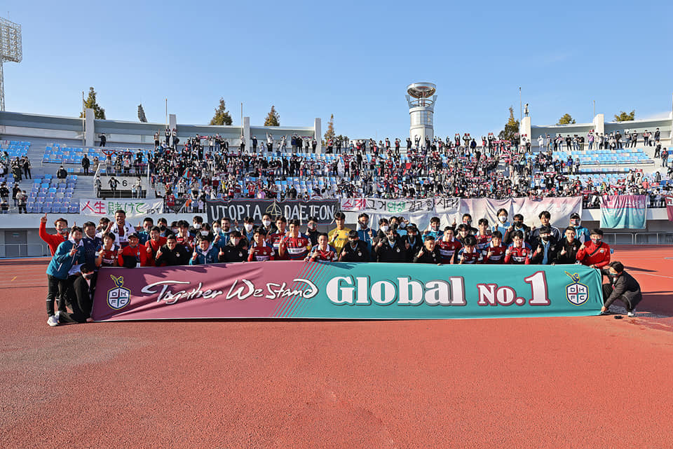 逆袭之战，比赛中一队良好的合作精神带来胜利的简单介绍