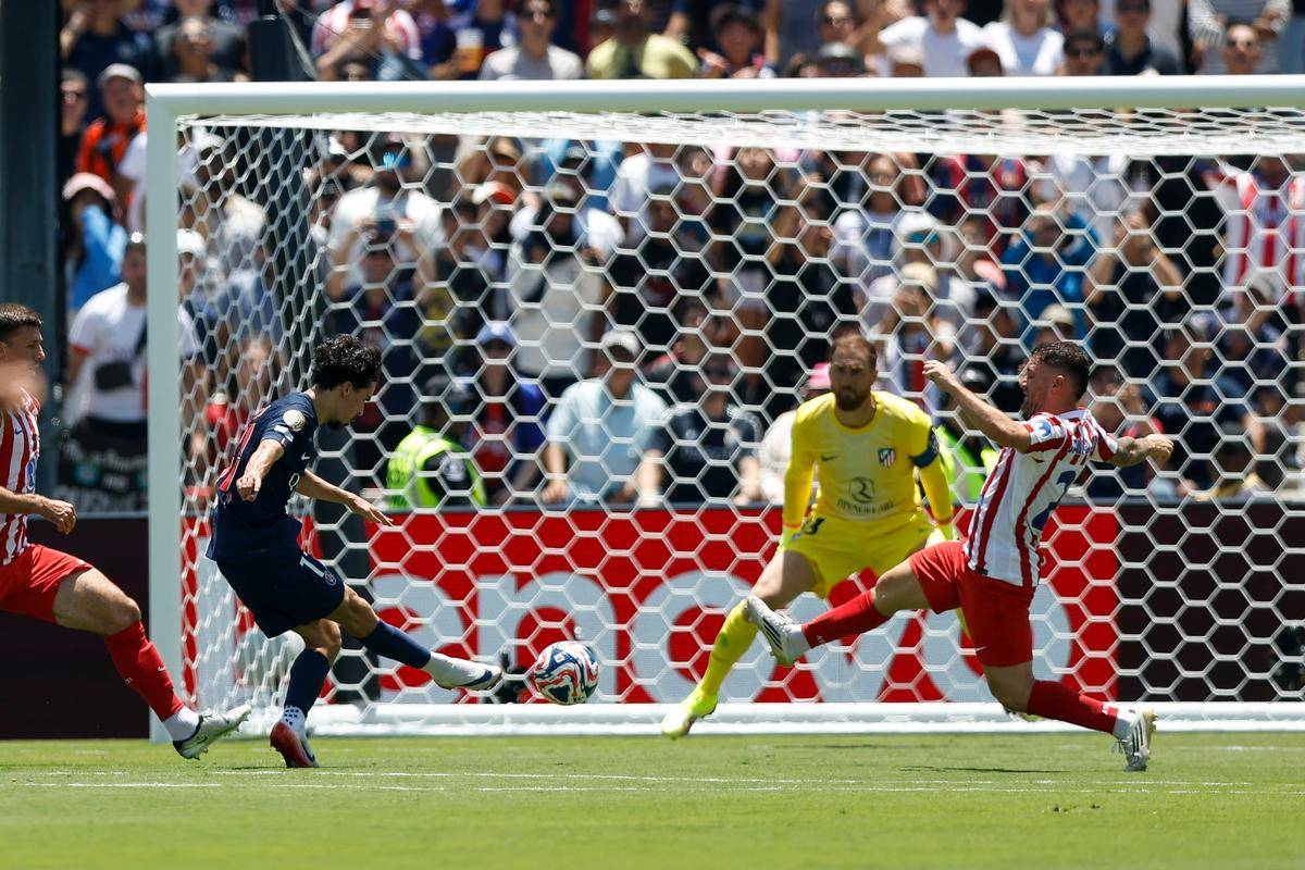 巴黎大胜皇马：圣日耳曼取胜