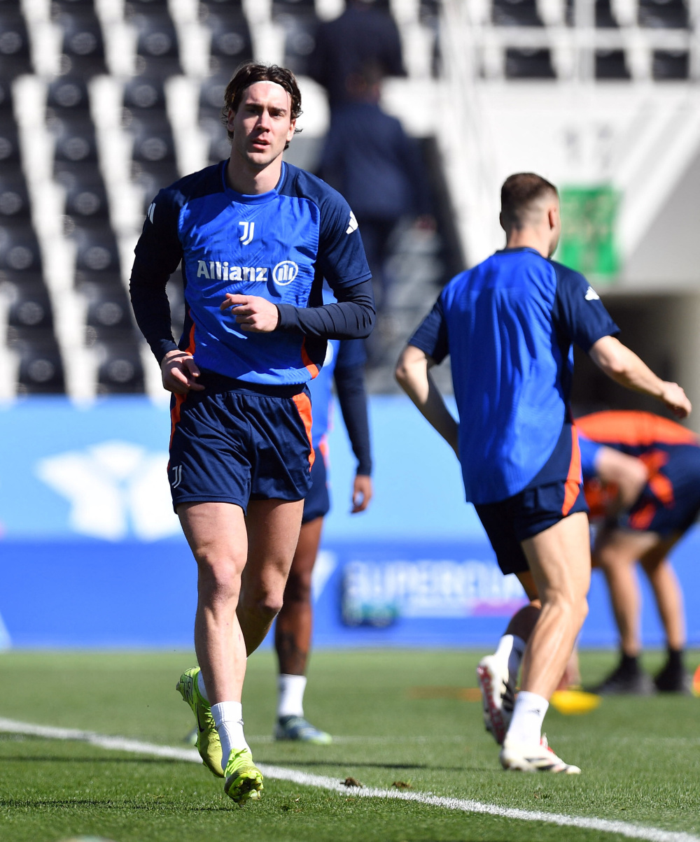 半岛体育登录-尤文图斯胜阿贾克斯，成功晋级半决赛