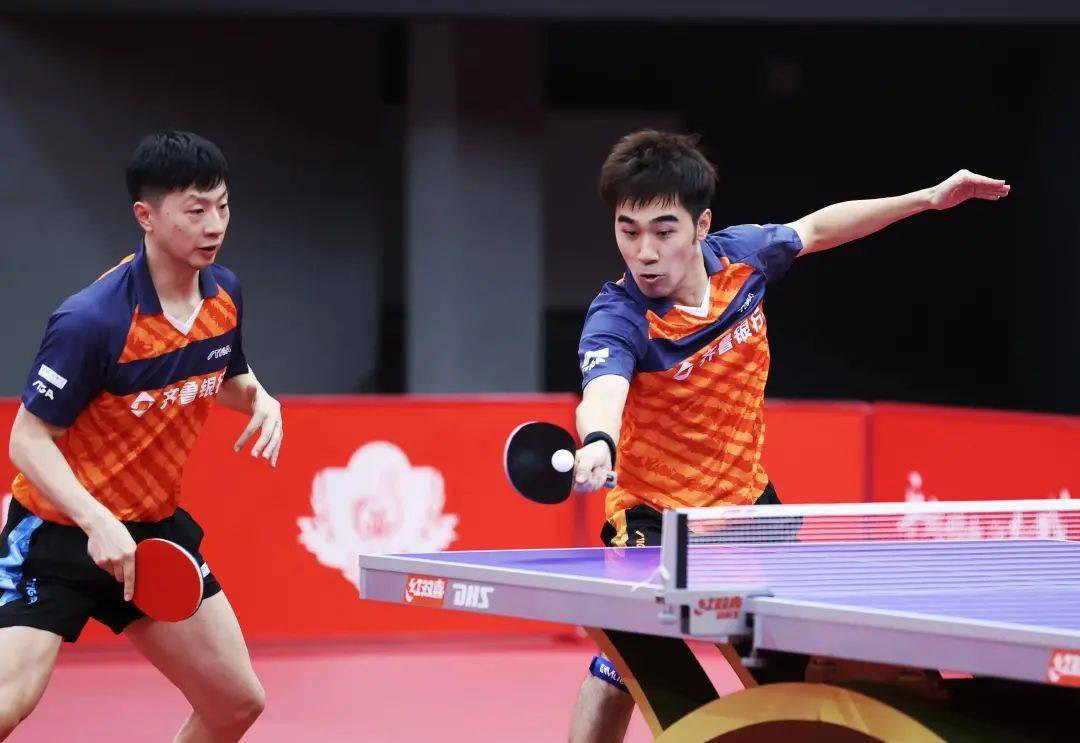 半岛体育地址-包含山东鲁能客场告捷，连续取得胜利的词条