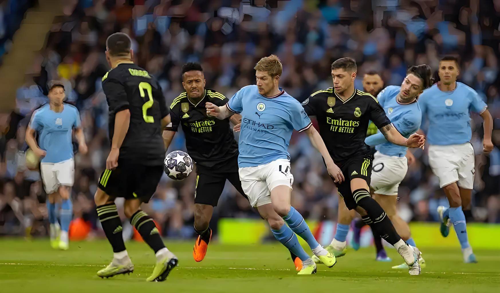 半岛体育新闻-曼城与托特纳姆交锋，双方形势激烈