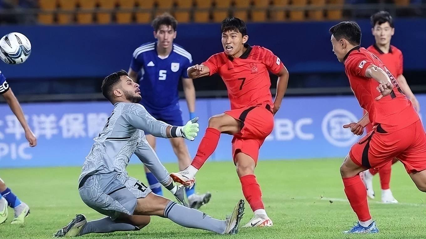 半岛体育竞技-韩国队在比赛中展现了自信稳定的战术风格