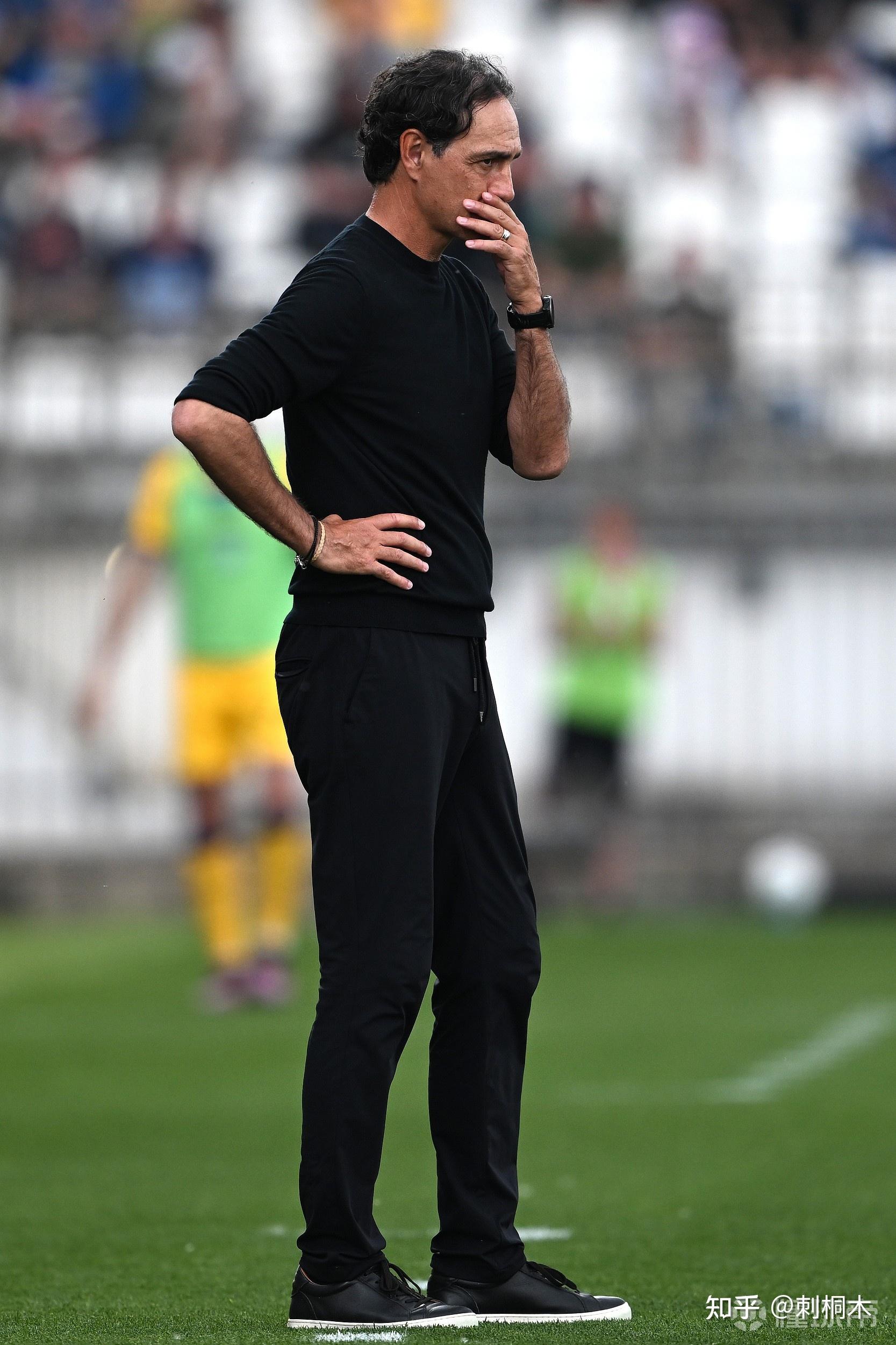 意大利主力门将受伤，国家队备战蒙上阴影的简单介绍