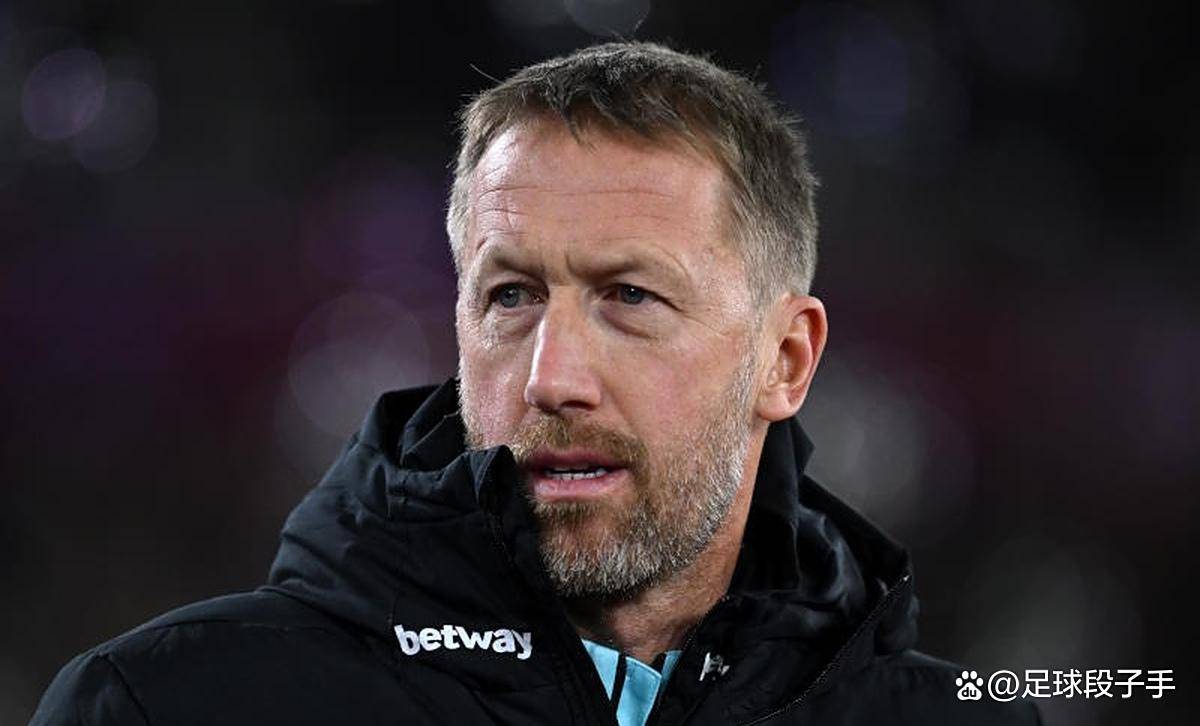 包含里昂球员受伤情况恶化，赛季前景不明的词条