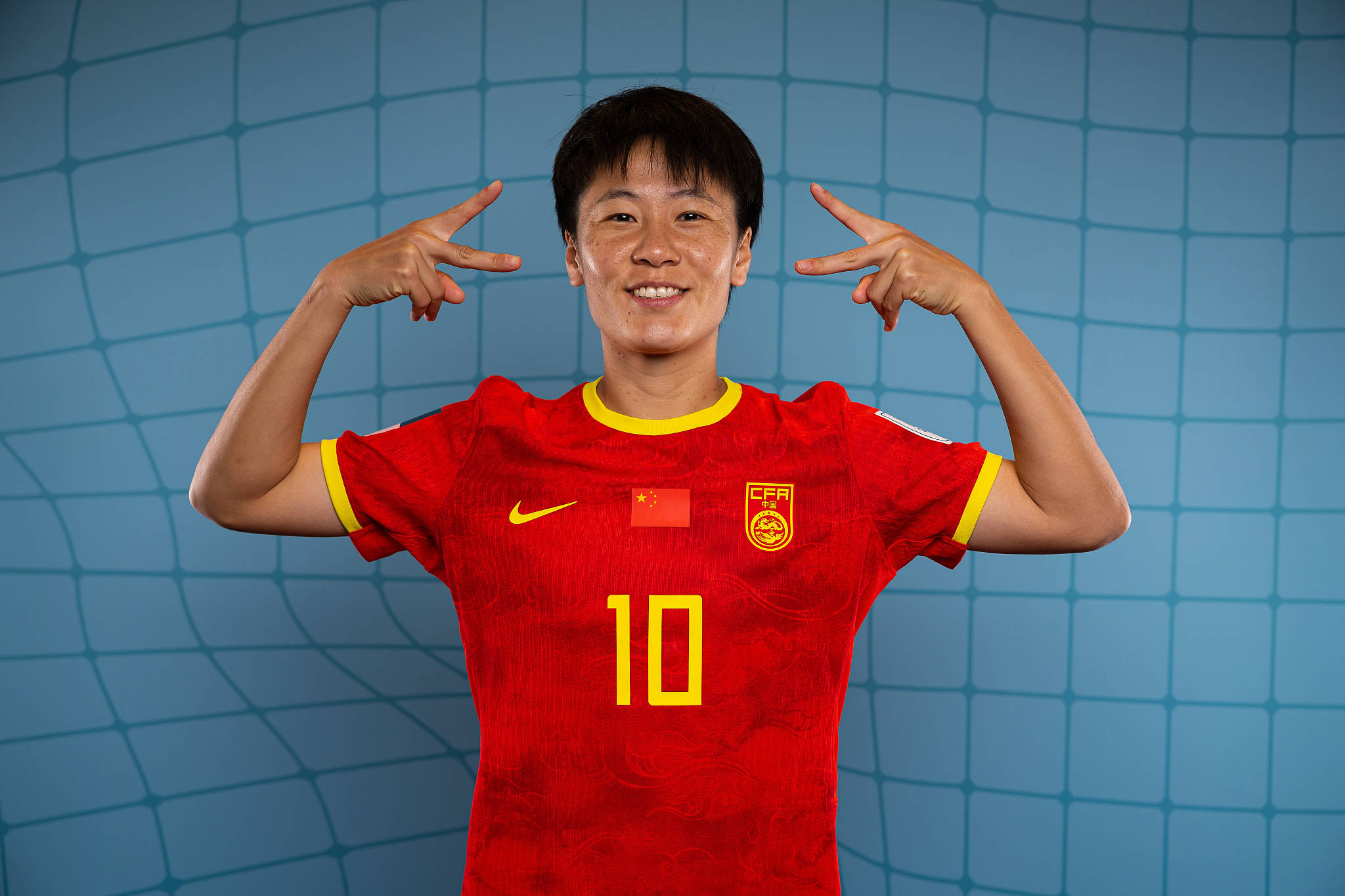 国际体育界女子足球运动员实力强劲