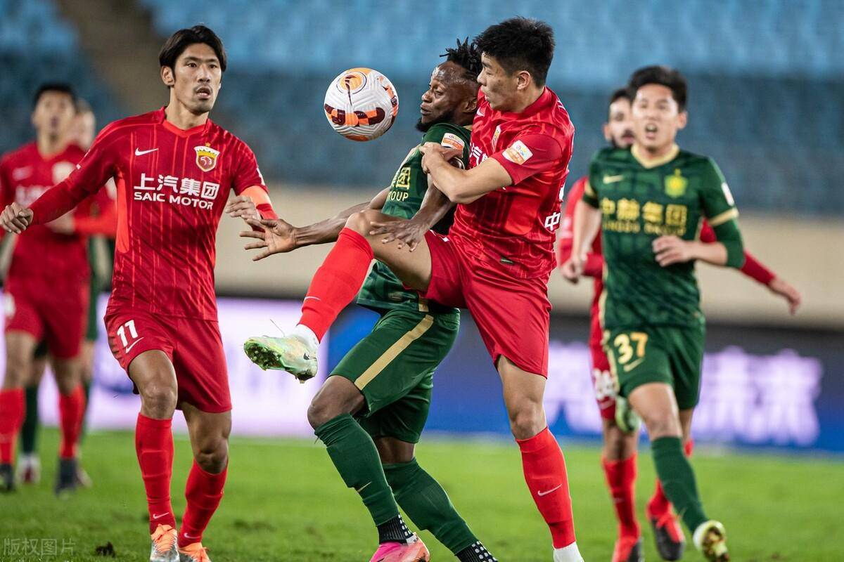 半岛体育网页版入口-瑞士队与保加利亚队对决，双方势均力敌！