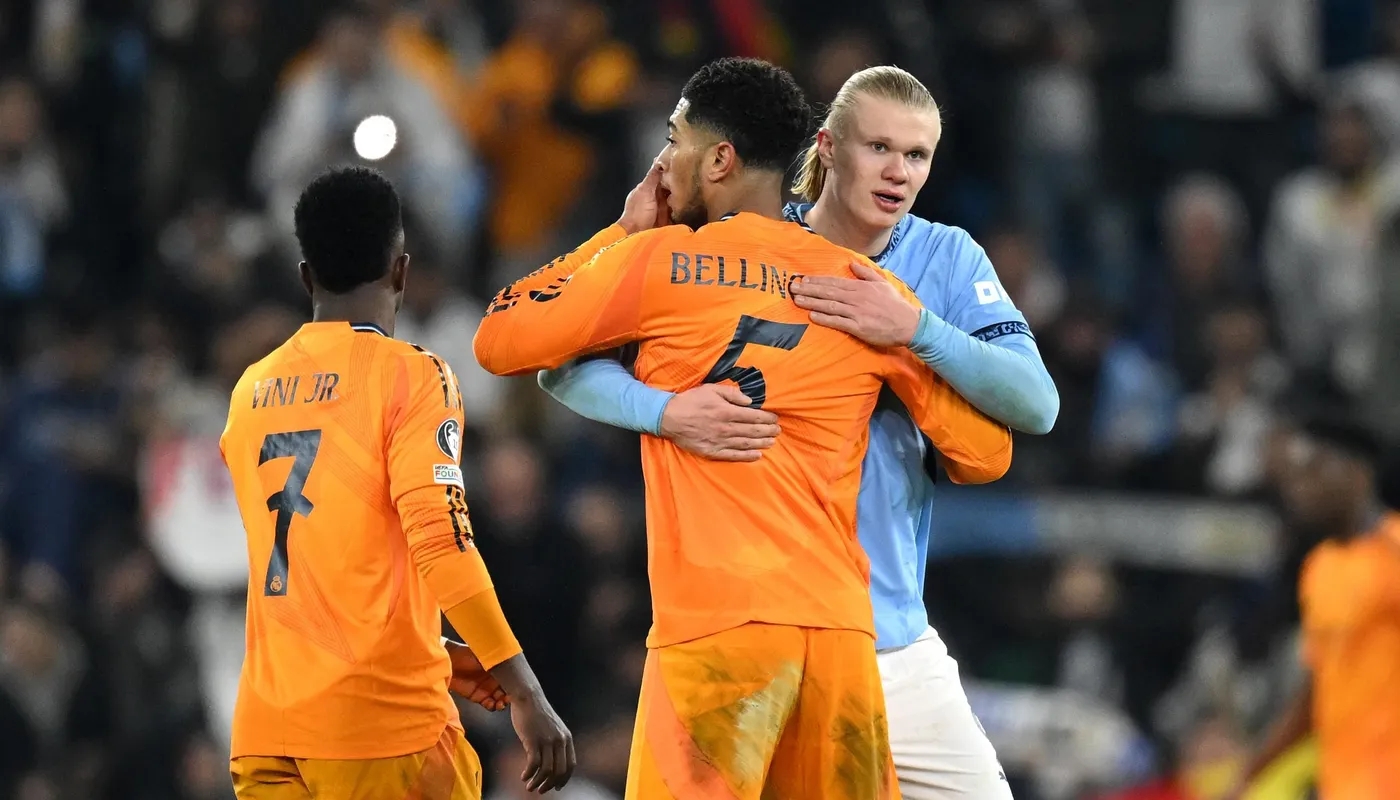 关于曼城主场战胜波尔图，成功晋级欧冠淘汰赛的信息