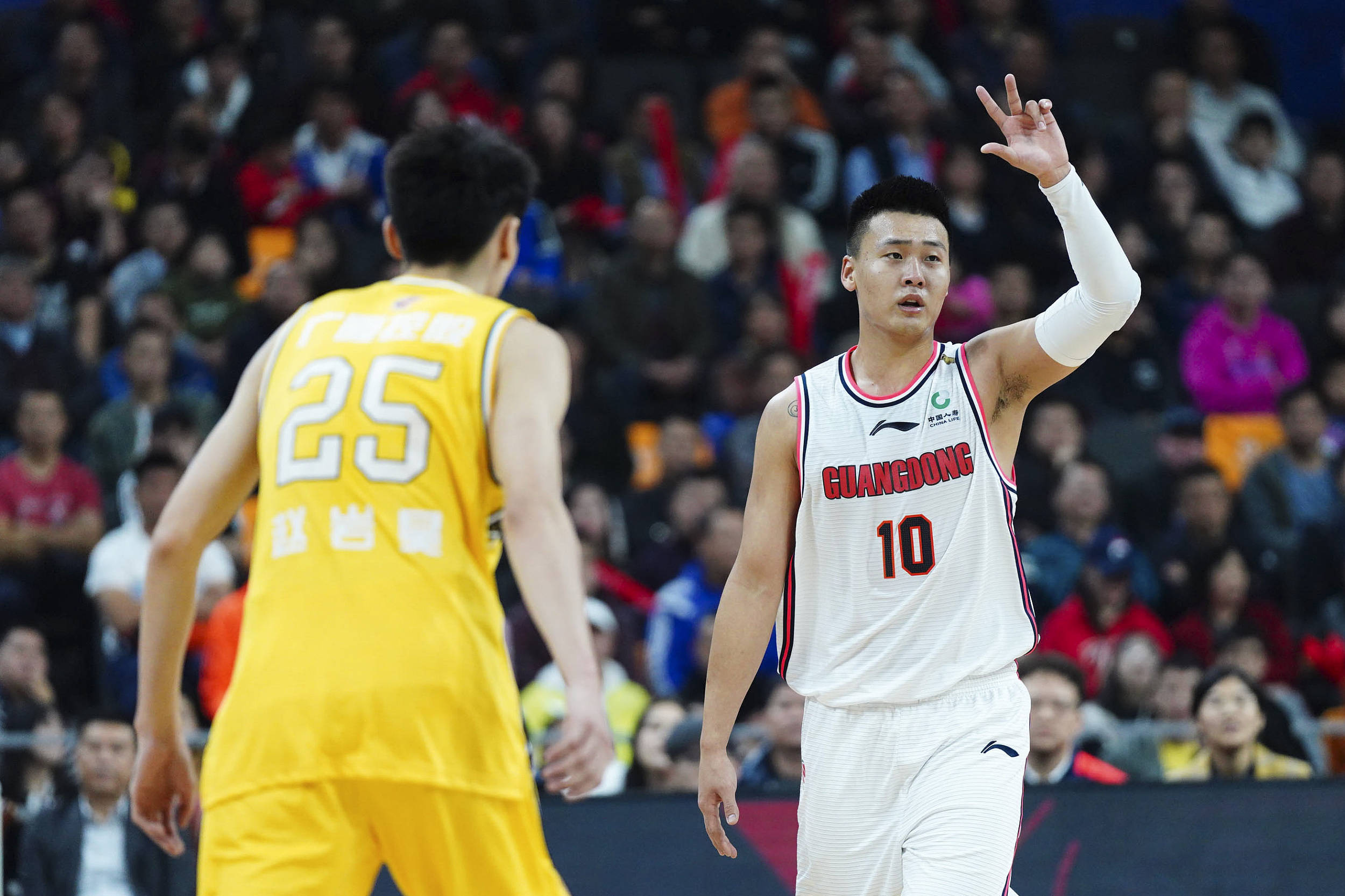 深圳佳兆业豪取连胜势不可挡的简单介绍