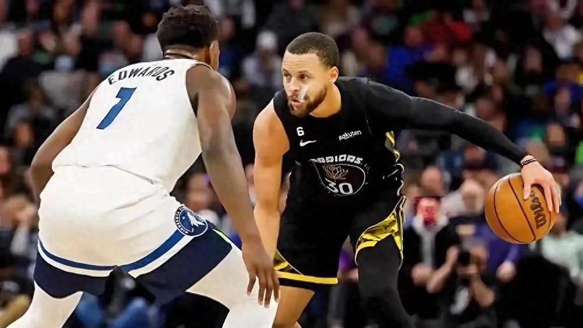 半岛体育app下载地址-库里因伤缺席三周，勇士战力大减