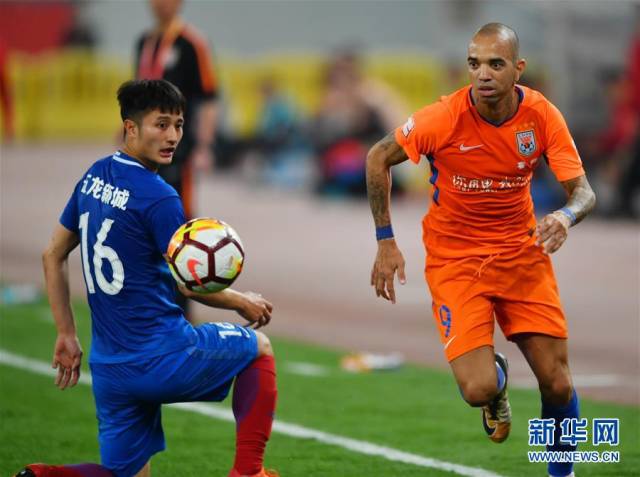 半岛体育登录-关于哈尔滨毅腾阻挡河北建业，豪取胜利的信息