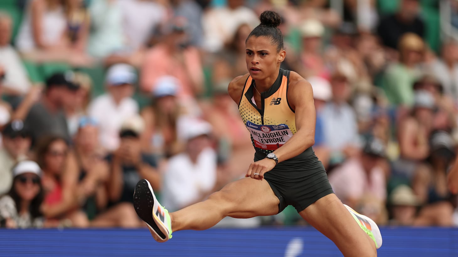 爱沙尼亚田径选手力压对手，晋级