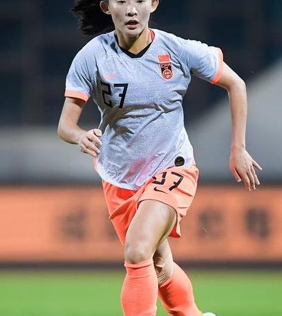 激烈对抗！法国女足挑战挪威，胜者晋级的简单介绍